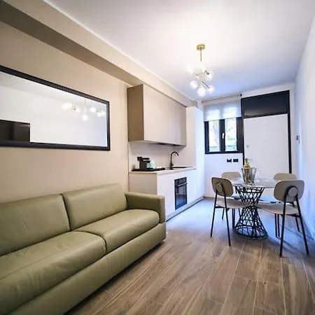 Caravaggio Luxe